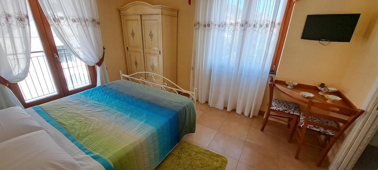 B&B Springs Of Gods Pianillo Esterno foto